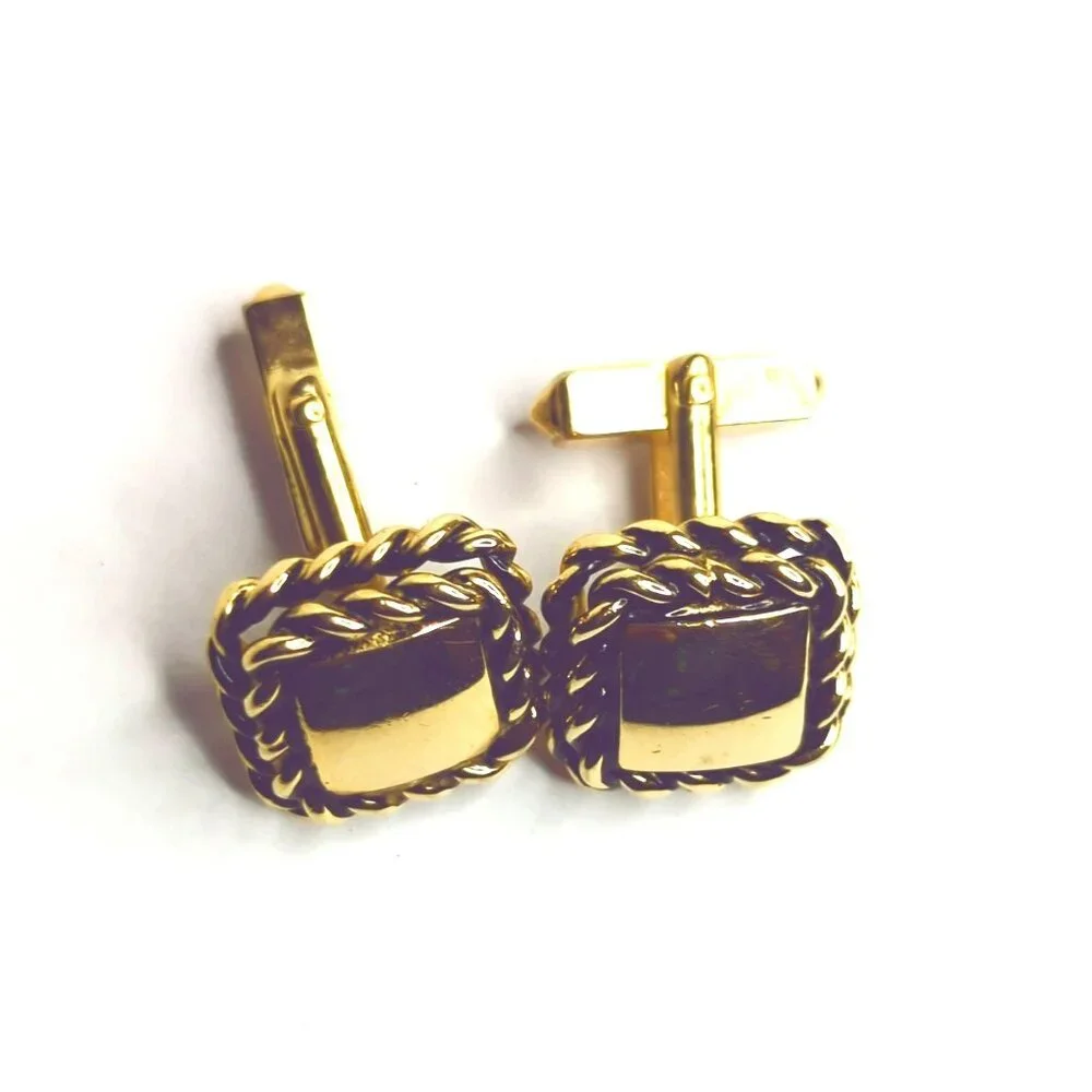 Vintage Swank Gold-Tone Square Cufflinks With Rope Edge Design